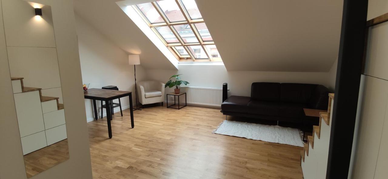 Rooftop Apartment No 22 - Center Art District Letna Prague Ngoại thất bức ảnh