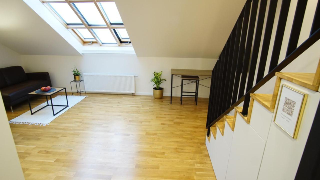 Rooftop Apartment No 22 - Center Art District Letna Prague Ngoại thất bức ảnh